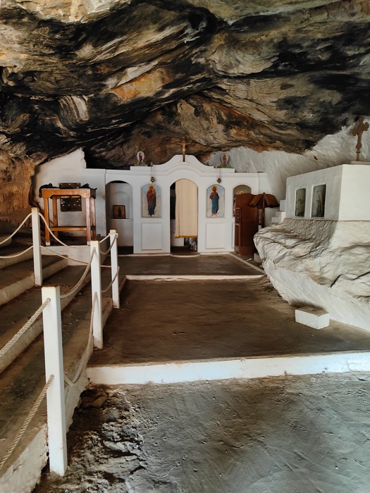 Grotte de Milatos